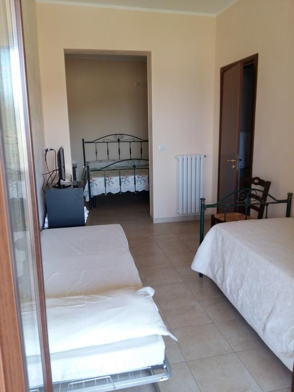 La Mortella Agriturismo Rotondella Habitación foto