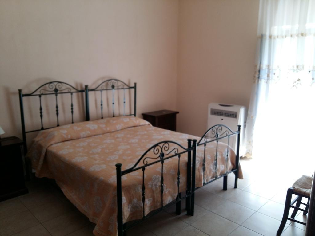 La Mortella Agriturismo Rotondella Habitación foto